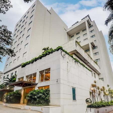 Lemon Tree Hotel Electronics City Kammasandra Екстериор снимка