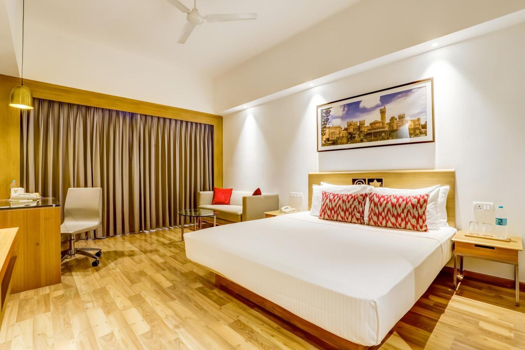 Lemon Tree Hotel Electronics City Kammasandra Екстериор снимка