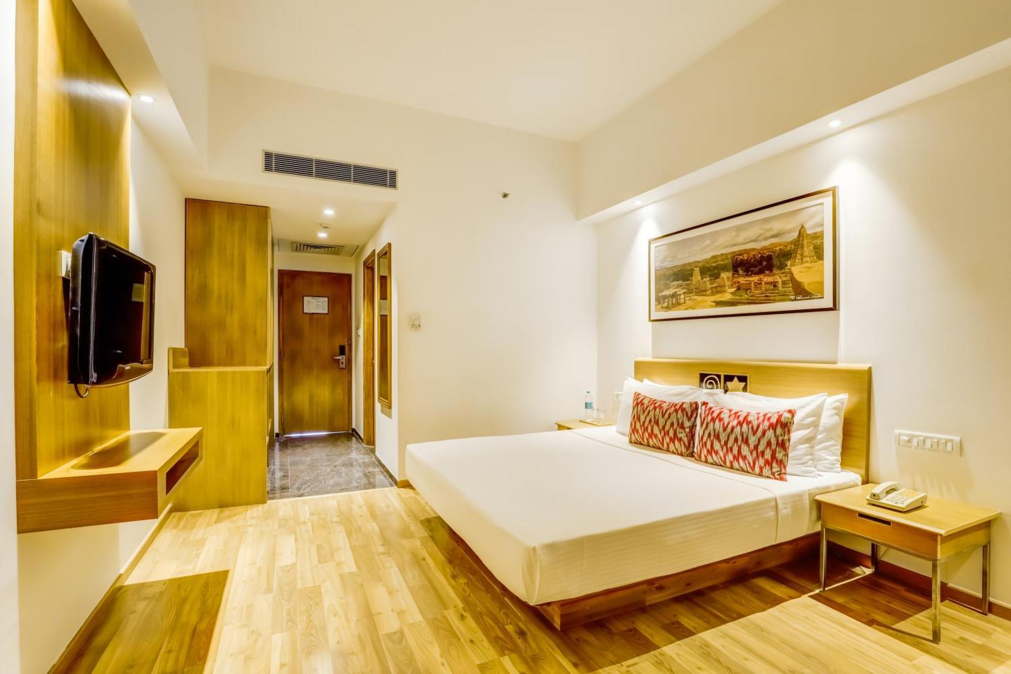 Lemon Tree Hotel Electronics City Kammasandra Екстериор снимка