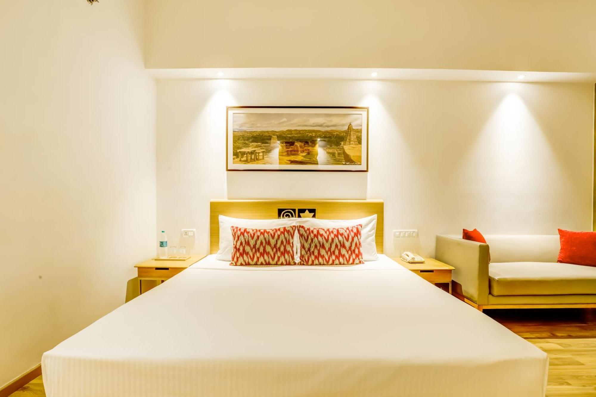 Lemon Tree Hotel Electronics City Kammasandra Екстериор снимка
